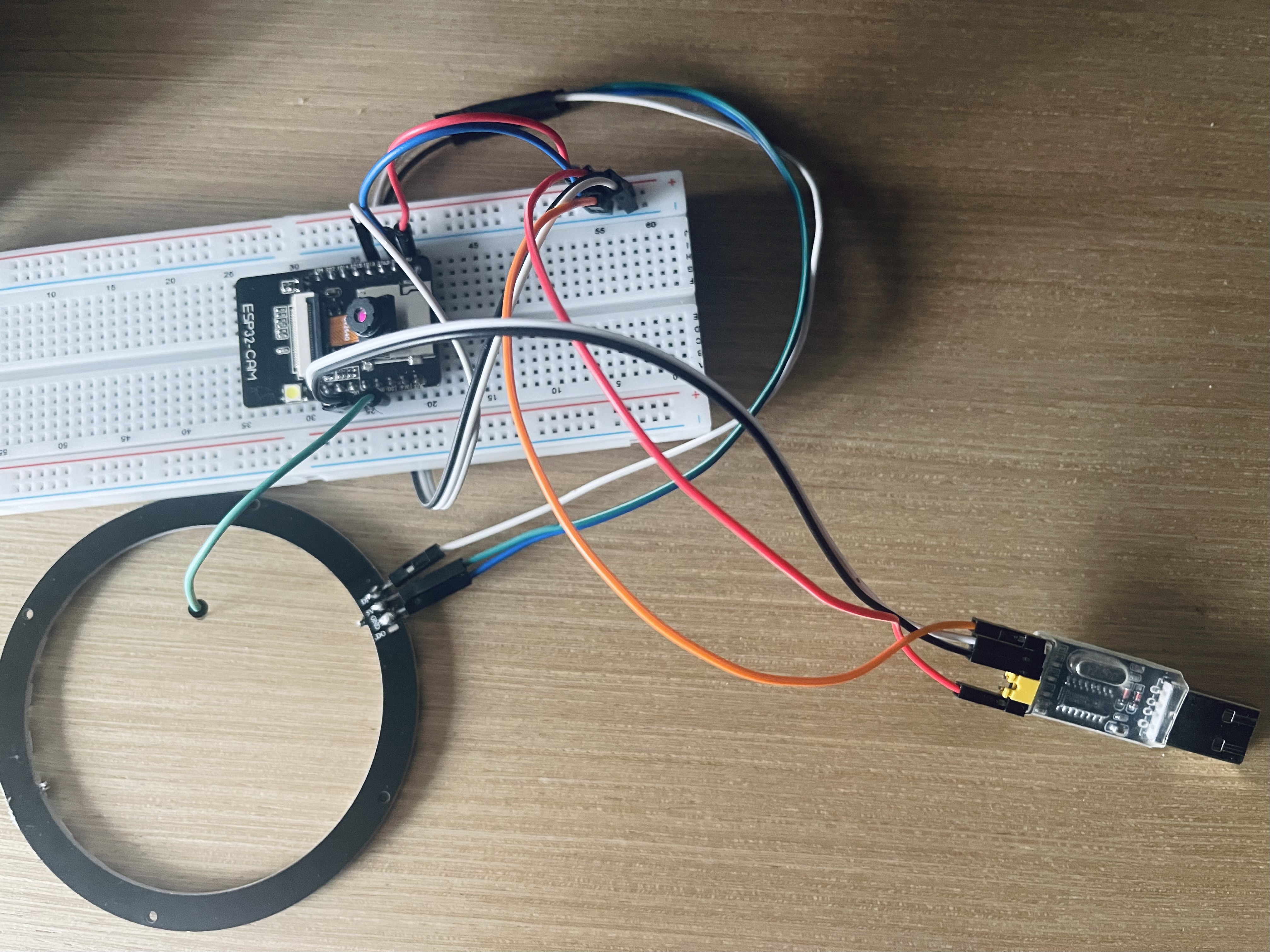 基于Arduino的智能书桌坐姿提醒器